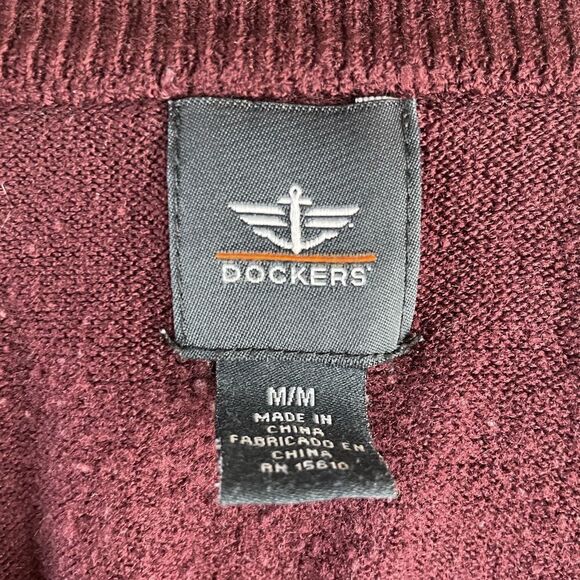 Dockers Maroon Sweater Size M EUC - Picture 6 of 6